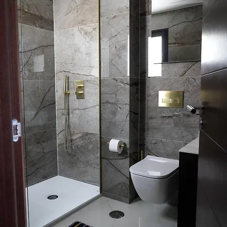 Luxury Oasis In