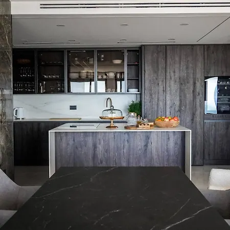 Luxury Oasis In Villa *